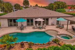 542 92nd Ave N, Naples, FL 34108 - Photo 3