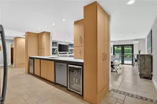 542 92nd Ave N, Naples, FL 34108 - Photo 11