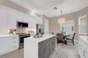 7116 Lemuria Cir, Naples, FL 34109 - Photo 11