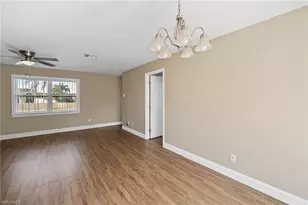 922 SE 27th Terrace, Cape Coral, FL 33904 - Photo 13