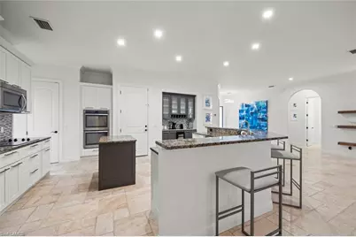 27153 Barefoot Ln, Bonita Springs, FL 34135 - Photo 19