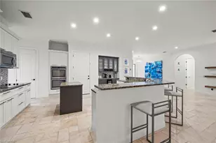 27153 Barefoot Ln, Bonita Springs, FL 34135 - Photo 19