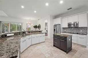 27153 Barefoot Ln, Bonita Springs, FL 34135 - Photo 17