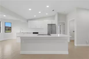 306 SE 18th Terrace, Cape Coral, FL 33990 - Photo 3