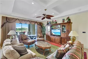 530 Avellino Isles Cir, Naples, FL 34119 - Photo 7