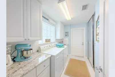 3356 Cayman Ln, Naples, FL 34119 - Photo 31