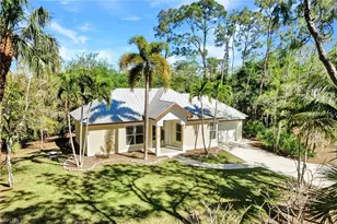 5660 English Oaks Ln, Naples, FL 34119 - Photo 3