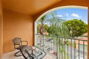 1180 Wildwood Lakes Blvd, Naples, FL 34104 - Photo 21