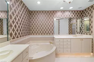 6073 Ashford Ln, Naples, FL 34110 - Photo 23