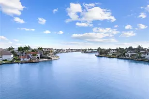 10420 Gulf Shore Dr, Naples, FL 34108 - Photo 37