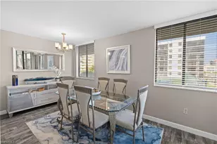 10420 Gulf Shore Dr, Naples, FL 34108 - Photo 13