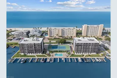 10420 Gulf Shore Dr #121, Naples, FL 34108 - Photo 1