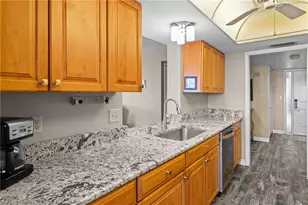 10420 Gulf Shore Dr, Naples, FL 34108 - Photo 11