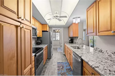 10420 Gulf Shore Dr #121, Naples, FL 34108 - Photo 7