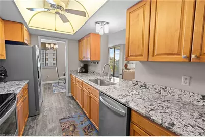 10420 Gulf Shore Dr #121, Naples, FL 34108 - Photo 9