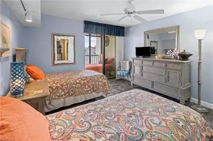 10420 Gulf Shore Dr, Naples, FL 34108 - Photo 33