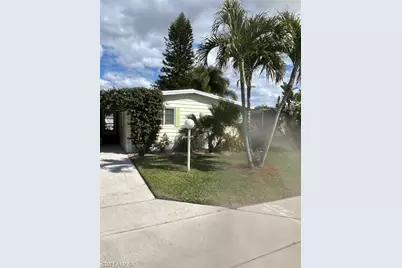 604 Charlemagne Blvd, Naples, FL 34112 - Photo 5