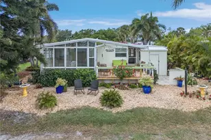 604 Charlemagne Blvd, Naples, FL 34112 - Photo 3