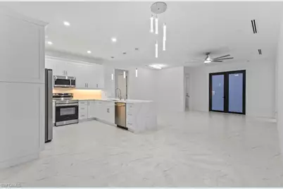 2657 2nd Ave SE, Naples, FL 34117 - Photo 3