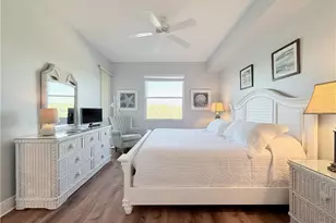 8555 Naples Heritage Dr, Naples, FL 34112 - Photo 11