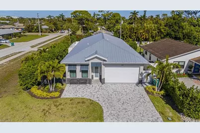 803 92nd Ave N, Naples, FL 34108 - Photo 3