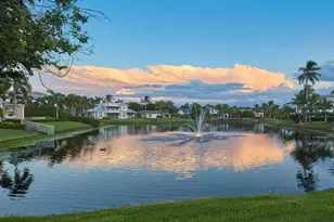 4916 Crayton Rd, Naples, FL 34103 - Photo 3