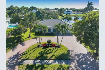 4916 Crayton Rd, Naples, FL 34103 - Photo 1