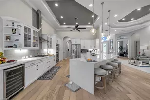 2721 Olde Cypress Dr, Naples, FL 34119 - Photo 3