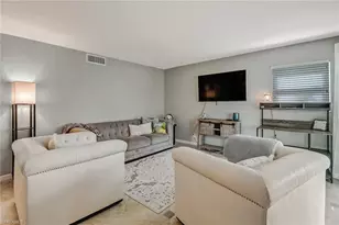 1351 Curlew Ave, Naples, FL 34102 - Photo 5