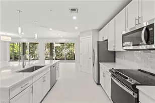 196 Indies Dr E, Naples, FL 34114 - Photo 17