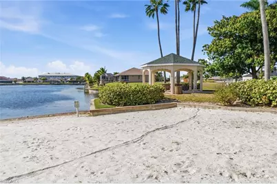 1777 Emerald Cove Cir, Cape Coral, FL 33991 - Photo 39