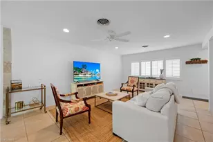 1340 Crayton Rd, Naples, FL 34102 - Photo 15