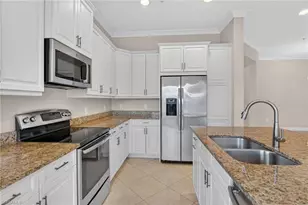 6573 Dominica Dr, Naples, FL 34113 - Photo 9