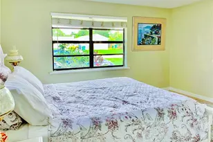 814 109th Ave N, Naples, FL 34108 - Photo 15