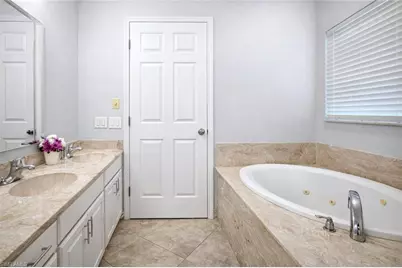 701 Arundel Cir, Fort Myers, FL 33913 - Photo 7