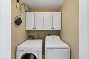 10460 Washingtonia Palm Way, Fort Myers, FL 33966 - Photo 23