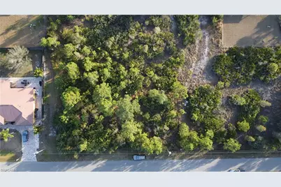 2911 45th St W, Lehigh Acres, FL 33971 - Photo 11