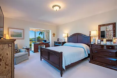 3377 Gulf Shore Blvd N #2A, Naples, FL 34103 - Photo 7