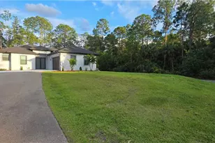 598 2nd St SE, Naples, FL 34117 - Photo 1