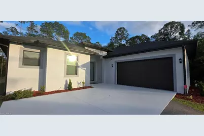 598 2nd St SE, Naples, FL 34117 - Photo 5