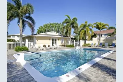 582 Broad Ave S #582, Naples, FL 34102 - Photo 15