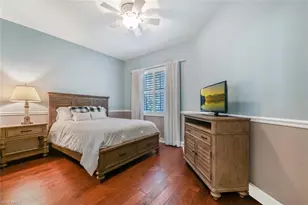 4722 Stratford Ct, Naples, FL 34105 - Photo 15