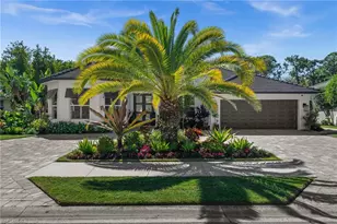 985 Spanish Moss Trail, Naples, FL 34108 - Photo 49