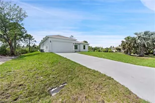 2903 37th St W, Lehigh Acres, FL 33971 - Photo 23