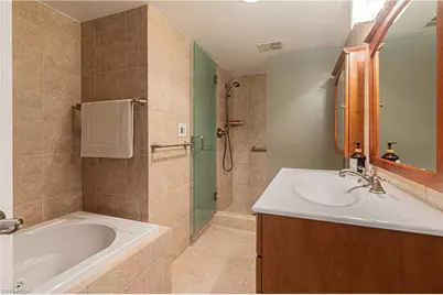 4200 Belair Ln #101, Naples, FL 34103 - Photo 9