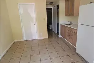 5214 Sholtz St, Naples, FL 34113 - Photo 3