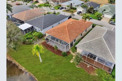 11239 Lakeland Cir, Fort Myers, FL 33913 - Photo 27