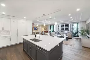 1130 3rd Ave S, Naples, FL 34102 - Photo 11