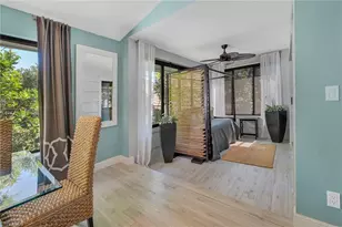 508 Courtside Dr, Naples, FL 34105 - Photo 13