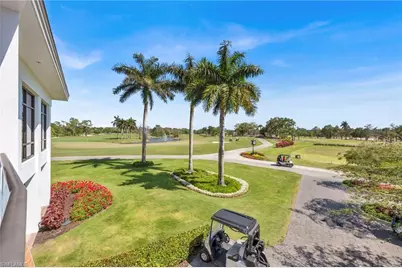 508 Courtside Dr #E203, Naples, FL 34105 - Photo 15